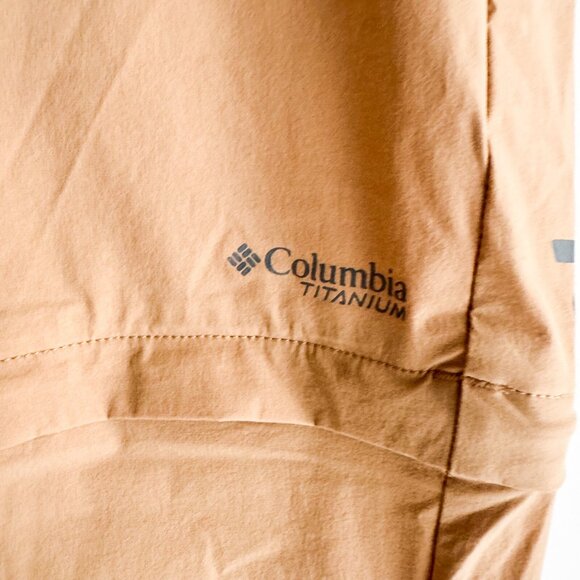Columbia Light Beige Straight Leg Active Fit Convertible Outdoor Pants 16 - Picture 3 of 8